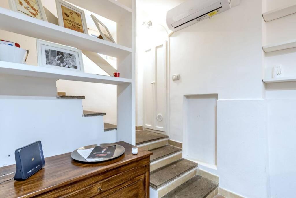 Lovely Apartment Ground Floor Colosseo Wi-Fi Ac روما المظهر الخارجي الصورة